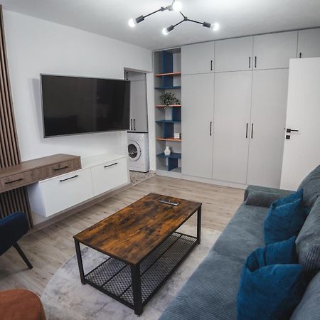 Apartament Iulia Si Alex Curtea de Argeş Exterior foto
